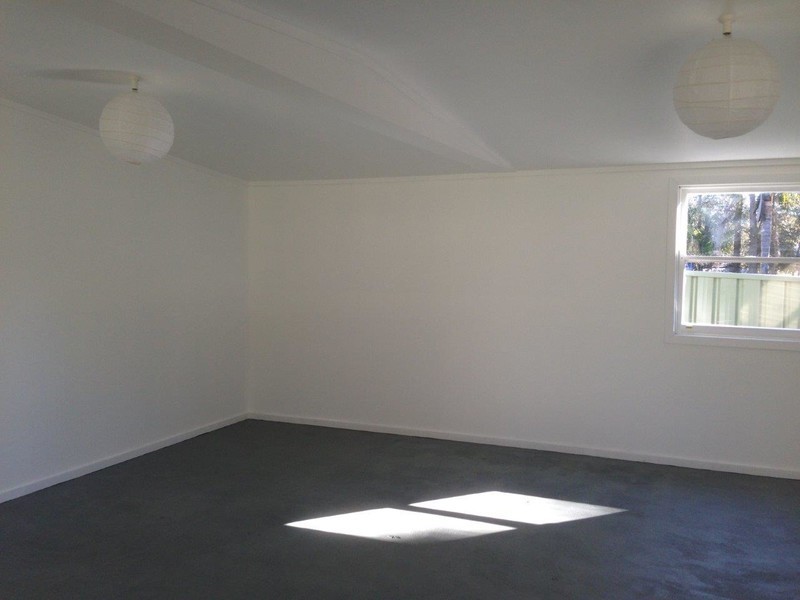 33 Winn Avenue, Basin View NSW 2540
