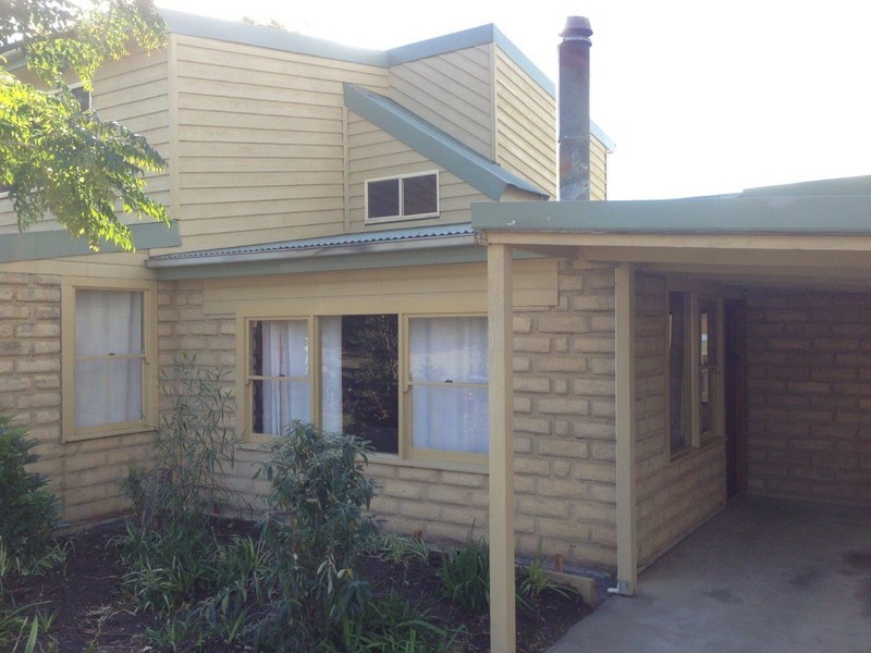 33 Winn Avenue, Basin View NSW 2540