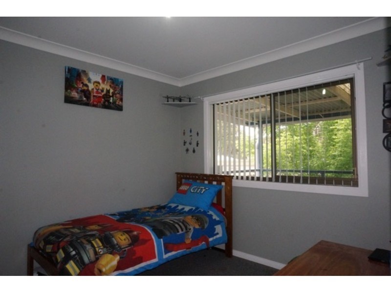 7 Valda Avenue, Basin View NSW 2540