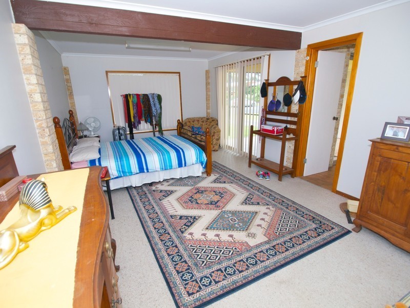 183 Loralyn Avenue, Sanctuary Point NSW 2540