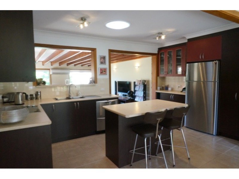 6 Vickery Avenue, Sanctuary Point NSW 2540
