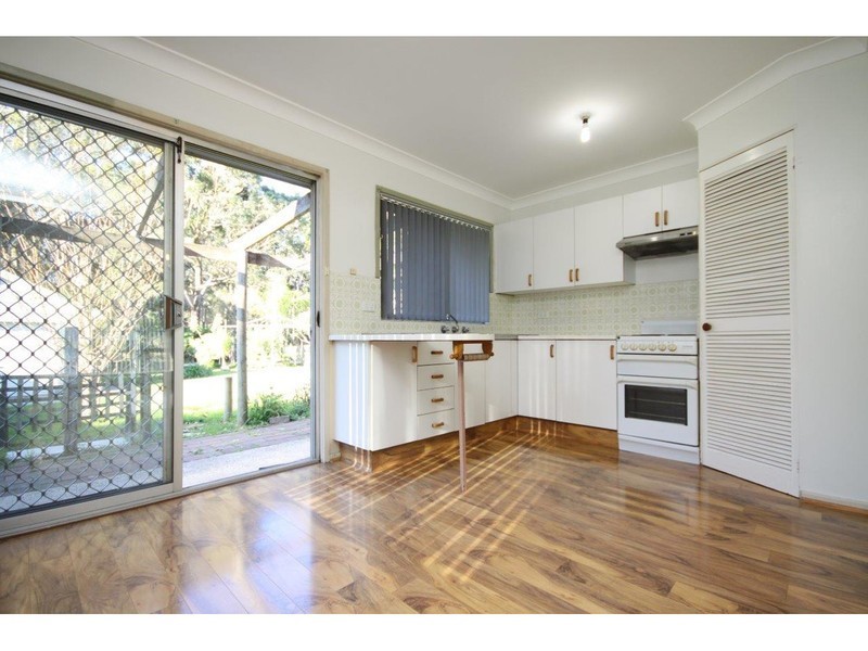 90 Macgibbon Parade, Old Erowal Bay NSW 2540