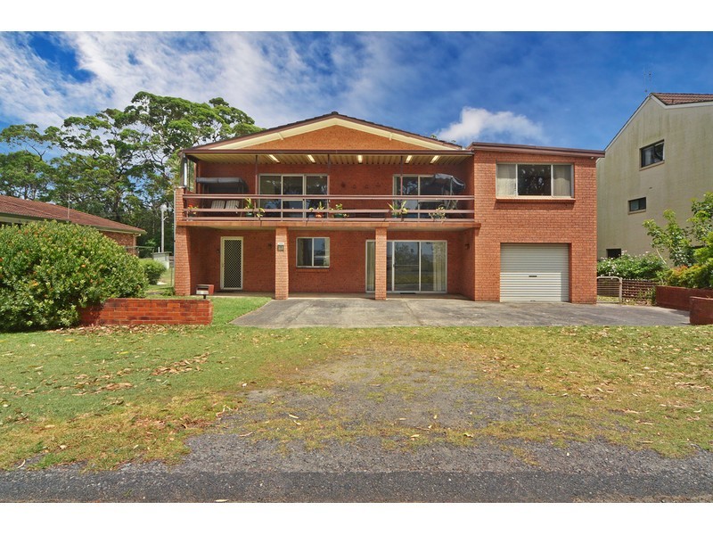 7 Beach Street, Huskisson NSW 2540