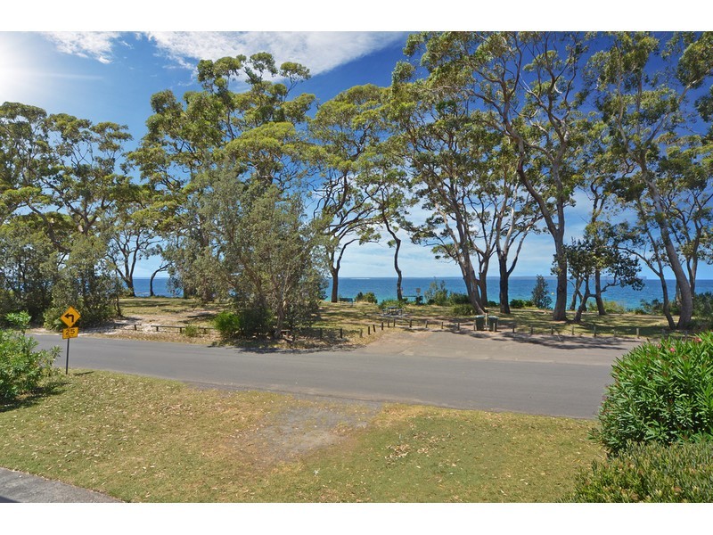 7 Beach Street, Huskisson NSW 2540