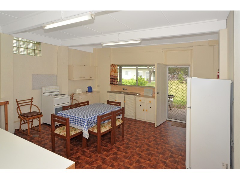 7 Beach Street, Huskisson NSW 2540