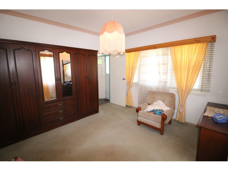 24 Tasman Road, St Georges Basin NSW 2540