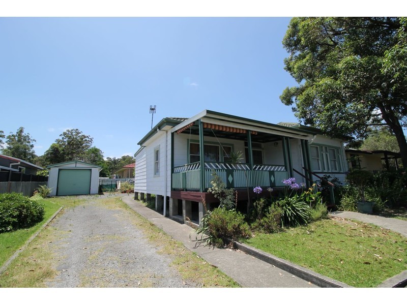 24 Tasman Road, St Georges Basin NSW 2540