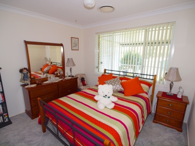 121 Walmer Avenue, Sanctuary Point NSW 2540