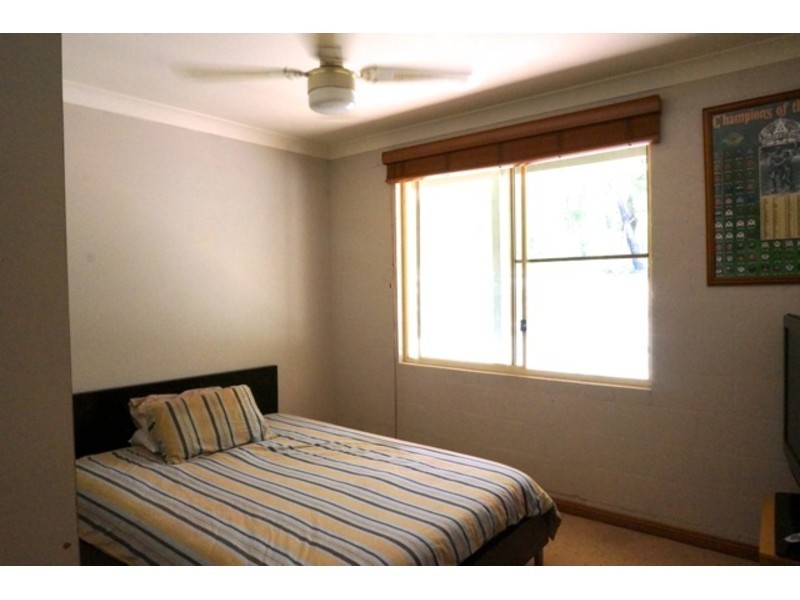 106 Watt Road, Falls Creek NSW 2540