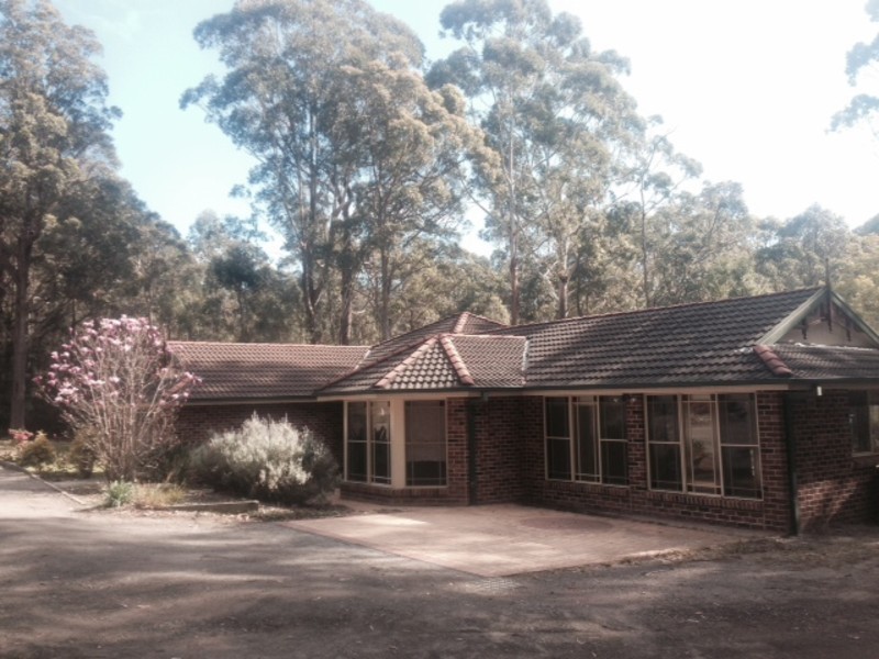 11 McArthur Drive, Falls Creek NSW 2540