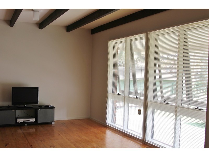 8 Greville Avenue, Sanctuary Point NSW 2540