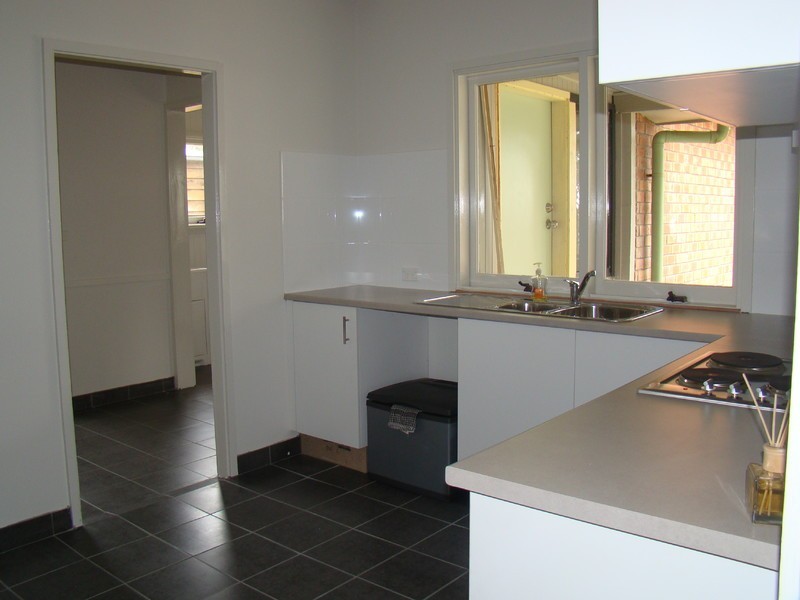 8 Greville Avenue, Sanctuary Point NSW 2540