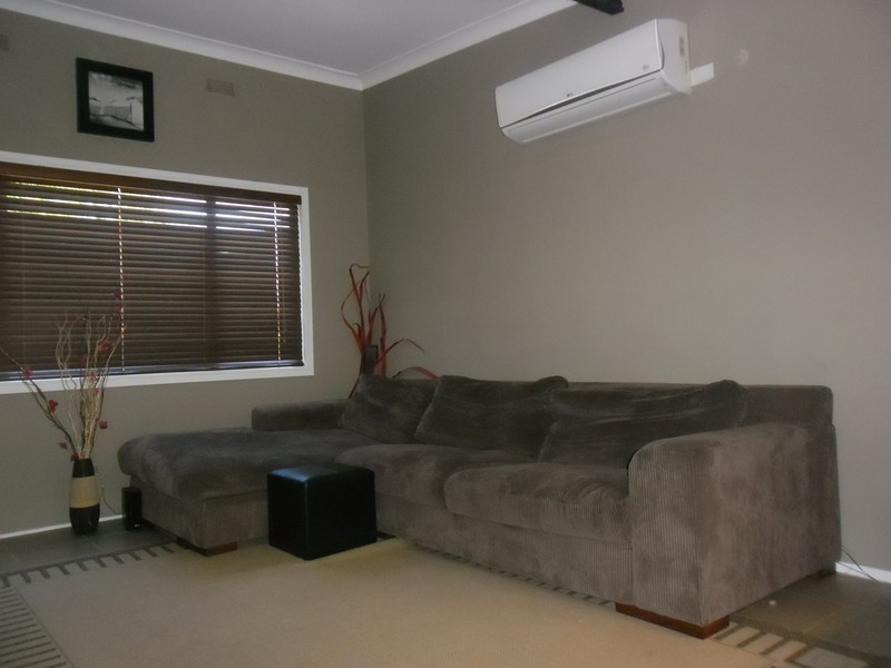 5 Dorothy Street, Basin View NSW 2540