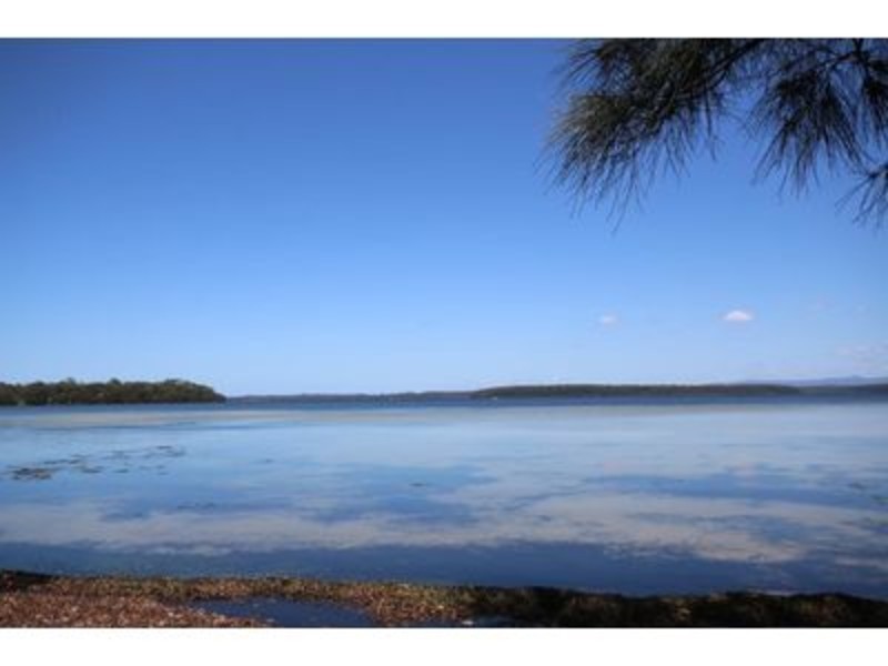 47 Walmer Avenue, Sanctuary Point NSW 2540