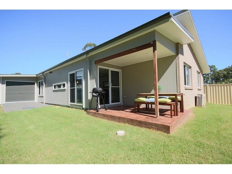 6B Waxberry Place, Sanctuary Point NSW 2540