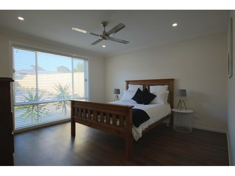6B Waxberry Place, Sanctuary Point NSW 2540