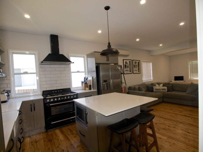 261 Elizabeth Drive, Vincentia NSW 2540