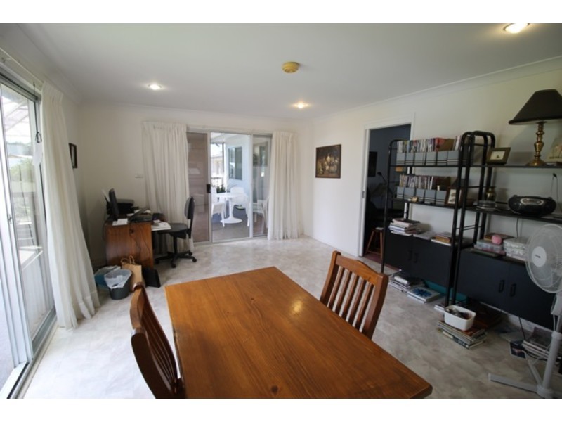 17 Basin View Parade, Basin View NSW 2540