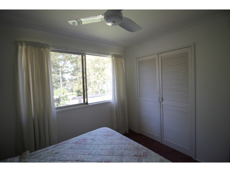 17 Basin View Parade, Basin View NSW 2540