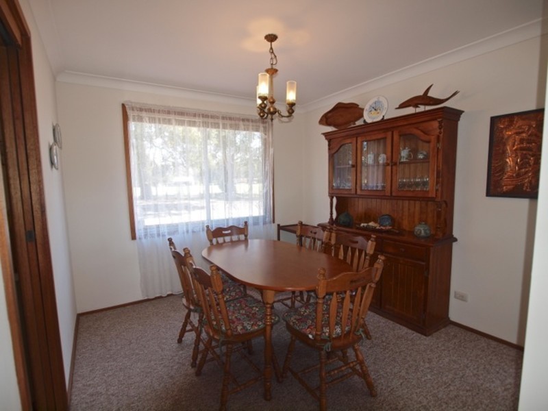 2 Tomerong Street, Huskisson NSW 2540