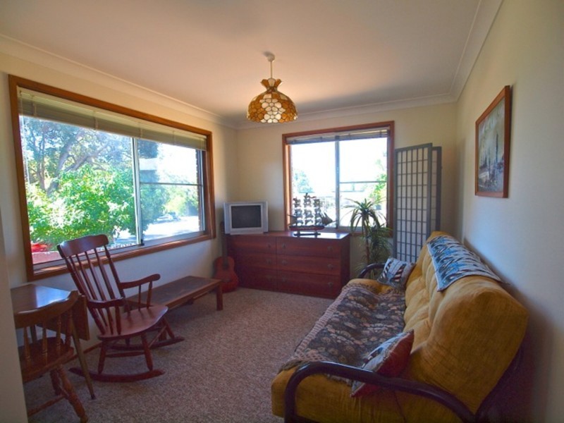 2 Tomerong Street, Huskisson NSW 2540