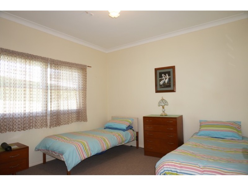 220 Walmer Avenue, Sanctuary Point NSW 2540