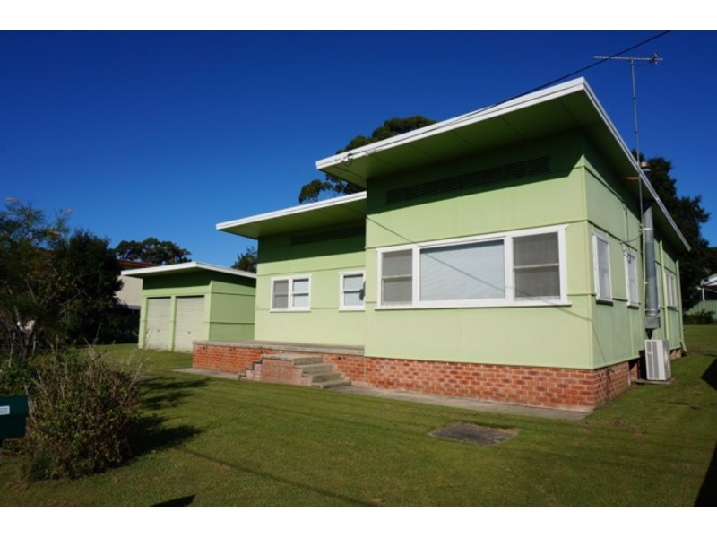 220 Walmer Avenue, Sanctuary Point NSW 2540
