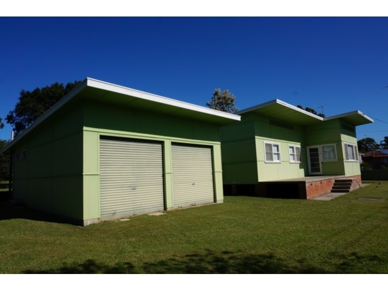 220 Walmer Avenue, Sanctuary Point NSW 2540