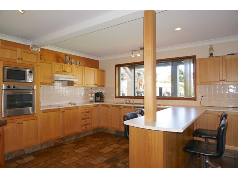 4 Elizabeth Drive, Vincentia NSW 2540