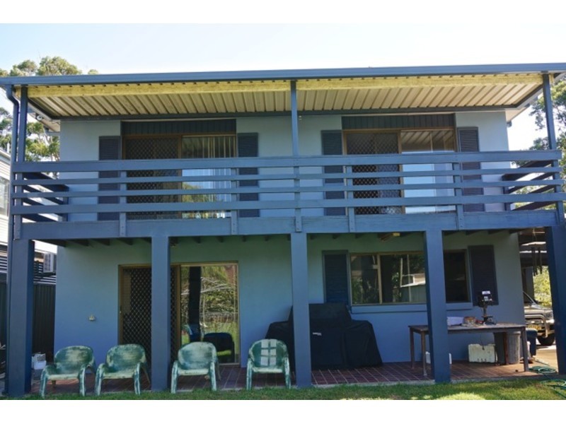 4 Elizabeth Drive, Vincentia NSW 2540