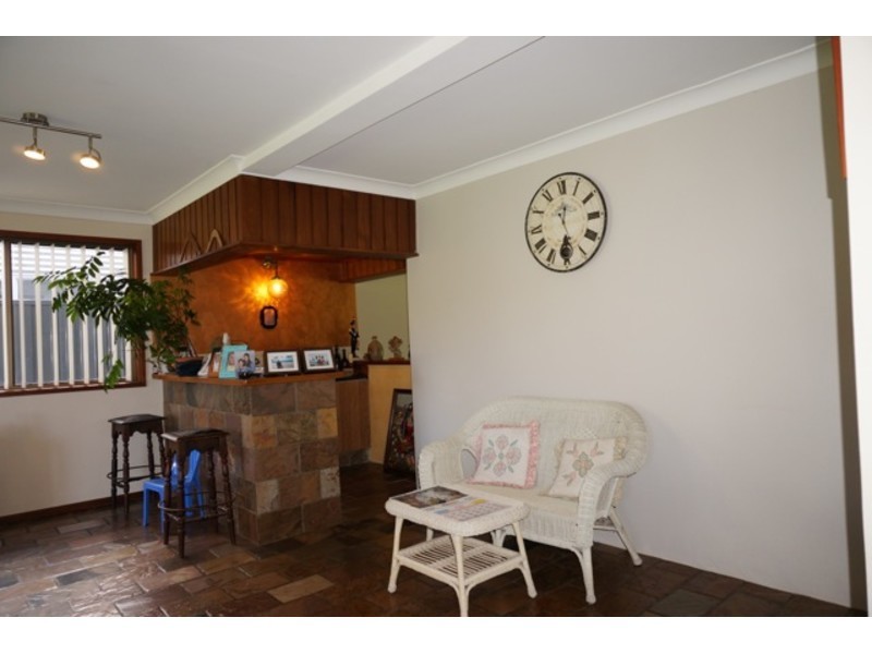 4 Elizabeth Drive, Vincentia NSW 2540