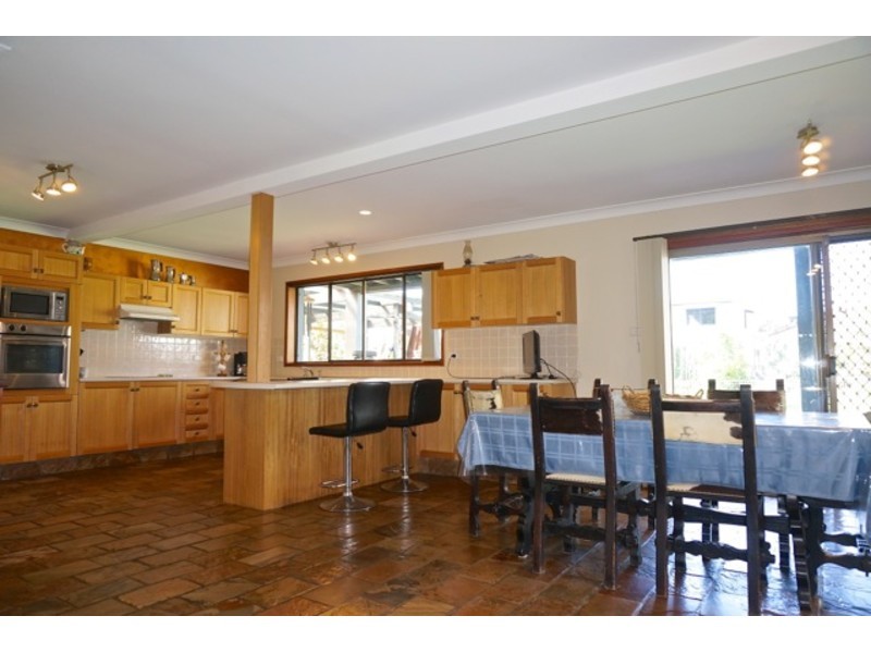 4 Elizabeth Drive, Vincentia NSW 2540