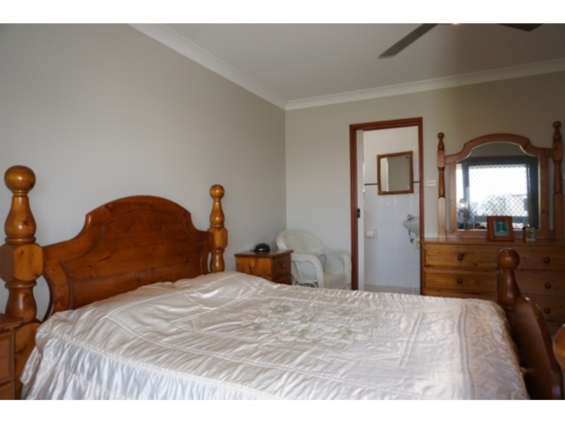 4 Elizabeth Drive, Vincentia NSW 2540