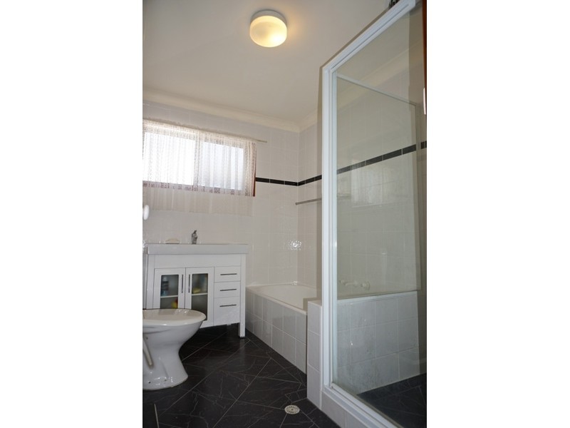 4 Elizabeth Drive, Vincentia NSW 2540