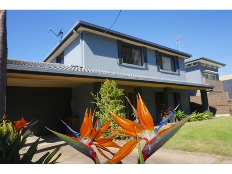 4 Elizabeth Drive, Vincentia NSW 2540