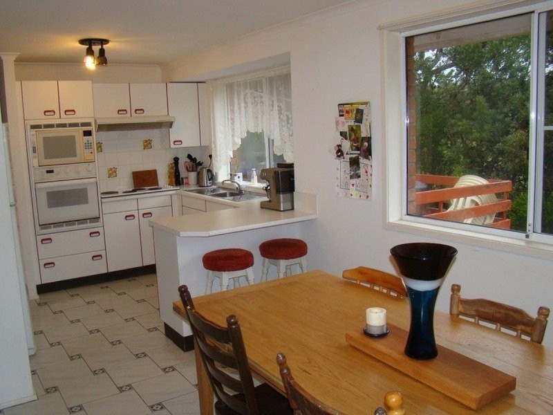 6 Grey Place, Vincentia NSW 2540