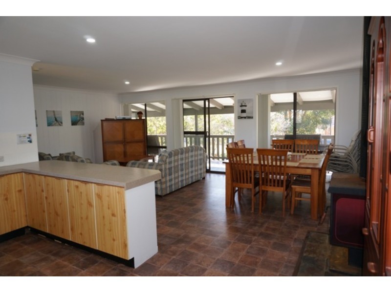 103 Elizabeth Drive, Vincentia NSW 2540