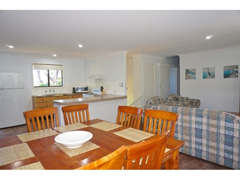 103 Elizabeth Drive, Vincentia NSW 2540