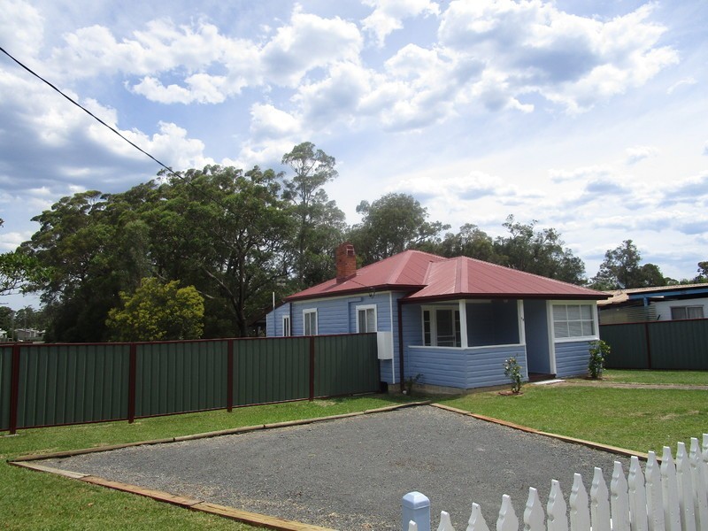 18 Nowra Street, Huskisson NSW 2540