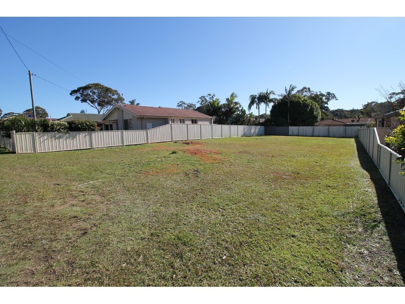 207 The Park Drive, Sanctuary Point NSW 2540