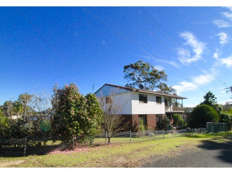 30 Lachlan Crescent, St Georges Basin NSW 2540