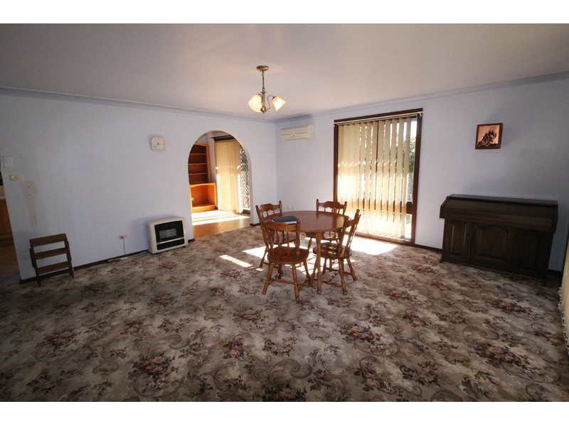 30 Lachlan Crescent, St Georges Basin NSW 2540