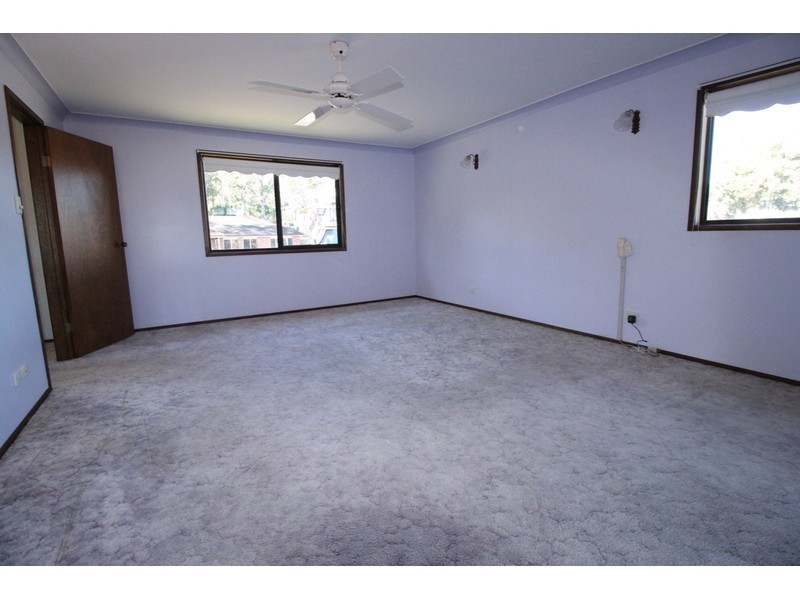 30 Lachlan Crescent, St Georges Basin NSW 2540