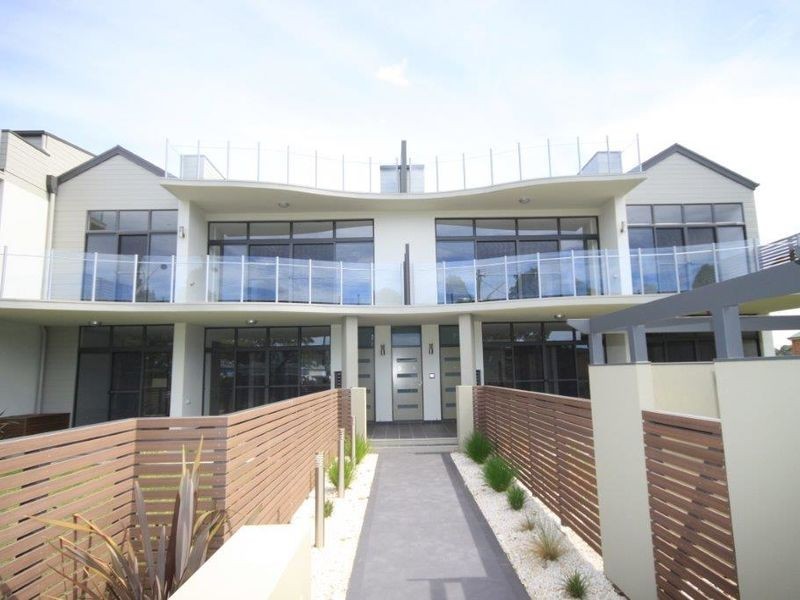 33 Hawke Street, Huskisson NSW 2540