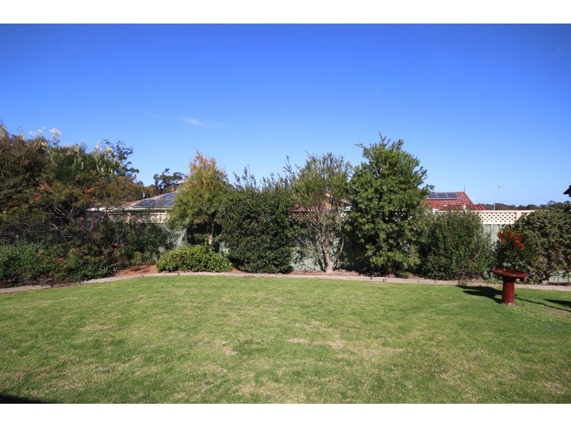 2 Maxwell Crescent, Sanctuary Point NSW 2540