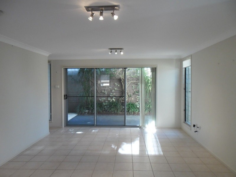 2/21 Duncan Street, Huskisson NSW 2540