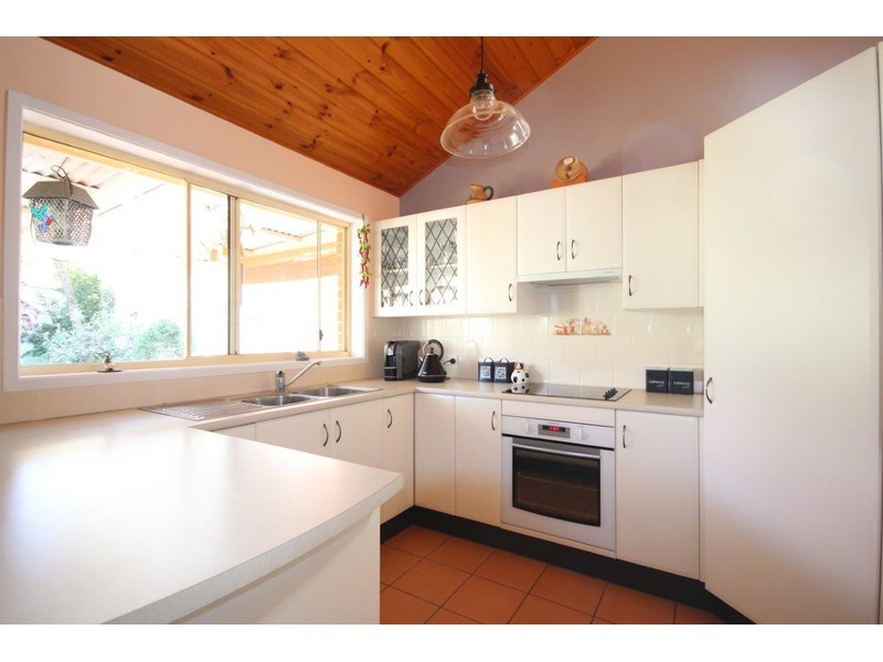 2 Gymea Avenue, Sanctuary Point NSW 2540