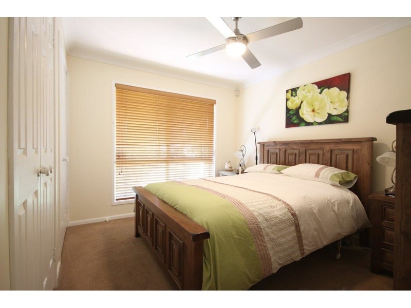 2 Gymea Avenue, Sanctuary Point NSW 2540