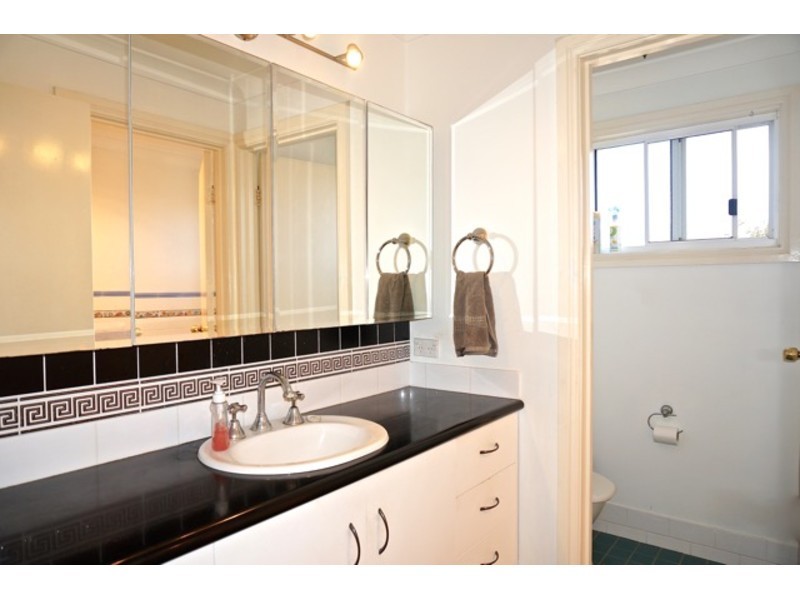 13 Marine Parade, Callala Bay NSW 2540