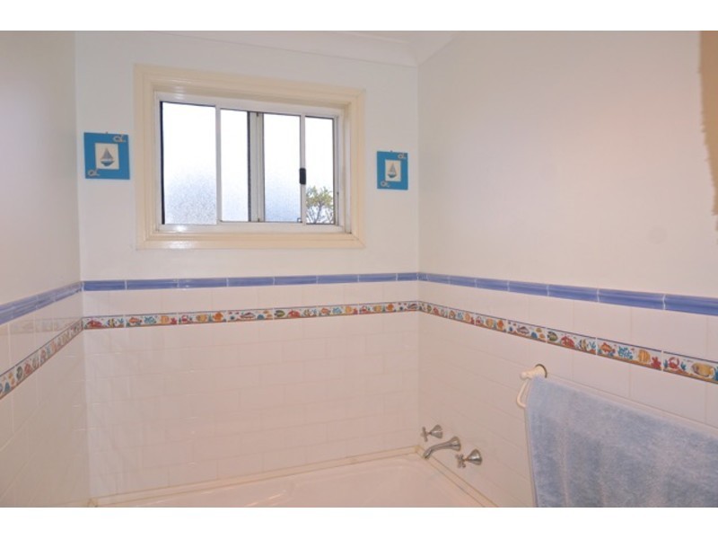 13 Marine Parade, Callala Bay NSW 2540